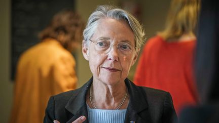 Élisabeth Borne, ex-Première ministre et candidate (Ensemble) aux législatives, le 31 mai 2024 à Nîmes (Gard). (MIKAEL ANISSET / MAXPPP)