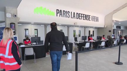 Le vaccinodrome installé dans le stade de La Défense Arena, dans les Hauts-de-Seine, a été ouvert lundi 3 mai. (CAPTURE ECRAN FRANCE 3)