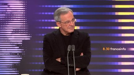 L’eurodéputé RN Thierry Mariani était mardi 21 février l’invité du 8h30 franceinfo. (FRANCEINFO / RADIOFRANCE)