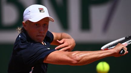 Leo Börg, fils de Bjorn Börg, dispute le tournoi junior de Roland-Garros 2021. (ANNE-CHRISTINE POUJOULAT / AFP)