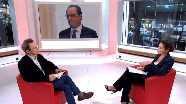 François Hollande surpris à lire un "pour les nuls" avait fait grand bruit
 (France 2 )