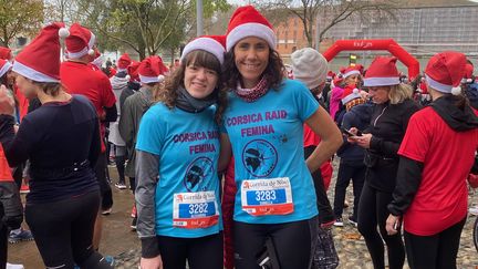 Alexandra Lesage et Daniella Payet lors d'une course en décembre à Toulouse en soutien aux enfants hospitalisés au CHU (Crazy Eyes)