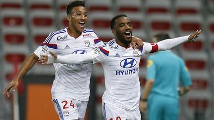 Alexandre Lacazette, double buteur à Nice (VALERY HACHE / AFP)