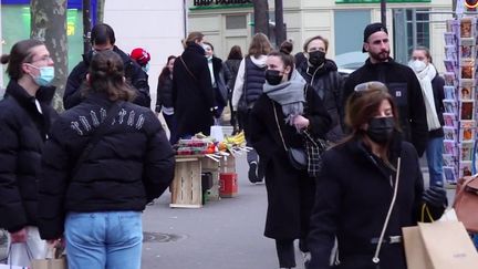 Covid-19 : les contaminations ne baissent plus en France