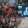 Une fresque en hommage au colonel Arnaud Beltrame, le 28 mars 2018 à Port-Marly (Yvelines). (NICOLAS MESSYASZ / SIPA)