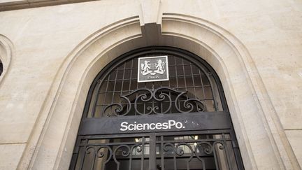 &nbsp; (La façade de Sciences Po Paris, en juin 2013 © MaxPPP)