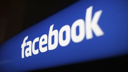 Selon Facebook, l'intrusion s'est faite par l'interm&eacute;diaire du site contamin&eacute; d'un d&eacute;veloppeur. (ROBERT GALBRAITH / REUTERS)