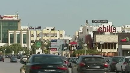 Les Européens investissent de nouveau en Tunisie. Ce vendredi 20 avril, France 2 est partie à la rencontre de certains de ces investisseurs. Reportage. (France 2)