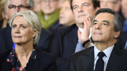 Penelope et François Fillon assistent à un grand meeting, le 29 janvier 2017, à Paris.&nbsp; (FRANCOIS PAULETTO / CITIZENSIDE / AFP)