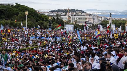 Des milliers de pèlerins se sont réunis pour assister à la messe d’ouverture des Journées Mondiales de la Jeunesse 2023 à Lisbonne au Portugal, le 1er août 2023 (NUNO CRUZ / NURPHOTO)