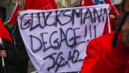 1er mai : Raphaël Glucksmann chahuté dans le cortège à Saint-Étienne