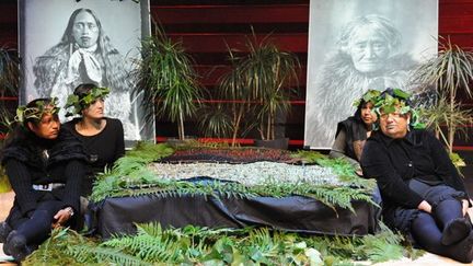 Cérémonie au Musée du quai Branly pour la restitution de têtes momifiés maories à la Nouvelle-Zélande (23/01/2012)
 (AFP/MEHDI FEDOUACH)