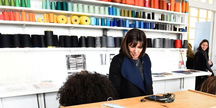 Anne Hidalgo en visite à l'école Duperré, mars 2015
 (EREZ LICHTFLED/SIPA)