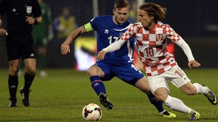 Luka Modric (Croatie) lors du barrage contre l'Islande (DIMITAR DILKOFF / AFP)