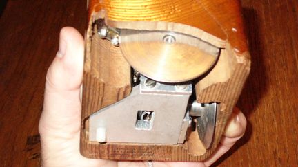 La premiere souris d'ordinateur a été inventé par un chercheur américain&nbsp;Douglas Engelbart. (TOM MUNNECKE / HULTON ARCHIVE)