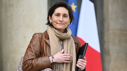 Amélie Oudéa-Castera à la sortie d'un conseil des ministres, au palais de l'Elysée, le 26 avril 2023. (BERTRAND GUAY / AFP)