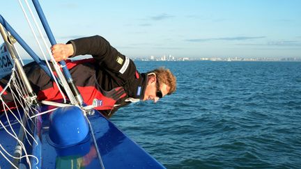 Dick et son Virbac Paprec sont en tête du Vendée Globe (DAMIEN MEYER / AFP)