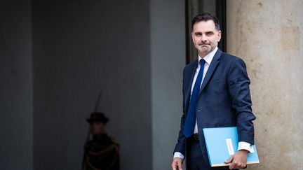 Le ministre chargé du Budget et des Comptes publics, Laurent Saint-Martin, le 24 septembre 2024 à l'Elysée. (XOSE BOUZAS / HANS LUCAS / AFP)