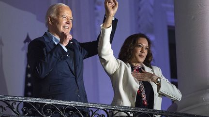 Le président Joe Biden et la vice-présidente Kamala Harris à la Maison Blanche, le 4 juillet 2024, à Washington (Etats-Unis). (EVAN VUCCI / SIPA)