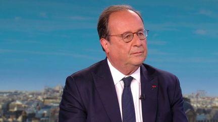 François Hollande, ancien président de la République et candidat aux élections législatives en Corrèze, est l'invité du 20 Heures, mardi 2 juillet. (France 2)