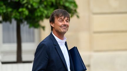 Nicolas Hulot quitte l'Elysée, le 30 août 2017 à Paris. (JULIEN MATTIA / NURPHOTO / AFP)