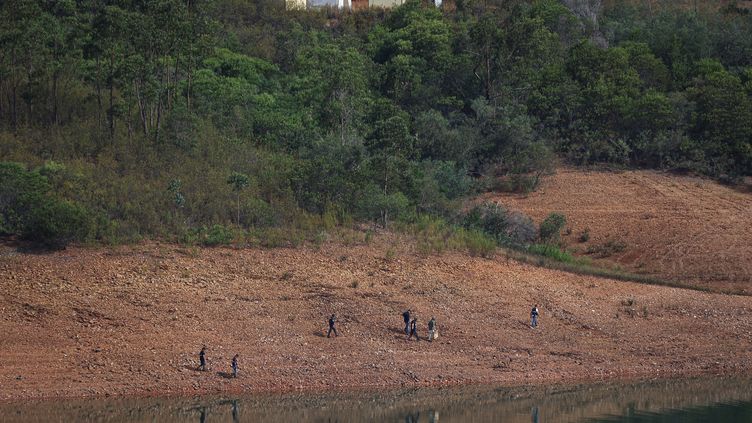 Judicial police officers are carrying out new research into the case of Maddie's disappearance on May 23, 2023 in Silves (Portugal).  (FILIPE AMORIM / AFP)