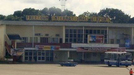 Aéroport de Lungi à Freetown, en Sierra Leone. (Wikipedia)