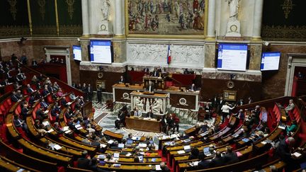 L'Assemblée nationale, le 16 décembre 2024. (GEOFFROY VAN DER HASSELT / AFP)