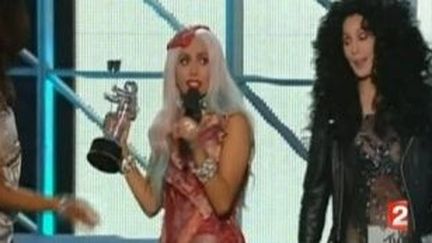 Lady Gaga, des récompenses à gogo aux MTV Music Awards
 (Culturebox)