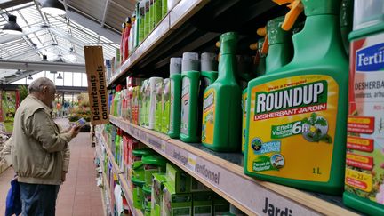 Pesticides : des scientifiques à la solde de Monsanto ?