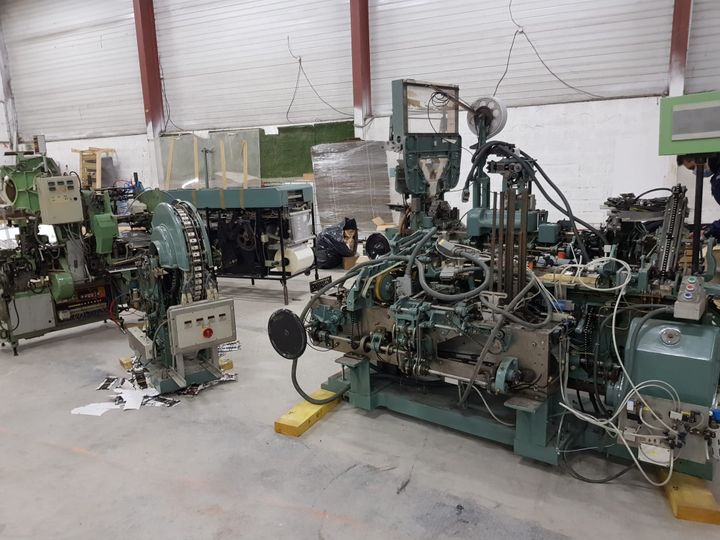 Une usine clandestine de fabrication de tabac à Poincy en Seine-et-Marne. (Douane française)