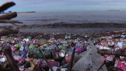 Marseille : les déchets envahissent la mer suite aux intempéries