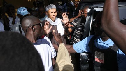 &nbsp; (Karim Wade lors de son arrestation à Dakar, le 15 avril 2013 © Maxppp)