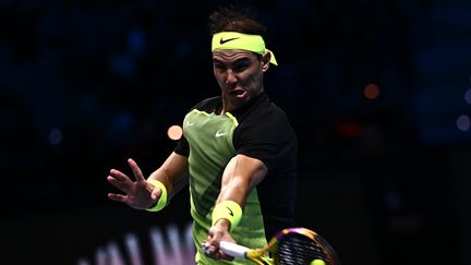 Rafael Nadal lors de son match du Masters ATP contre Taylor Fritz, le 13 novembre 2022 à Turin. (MARCO BERTORELLO / AFP)