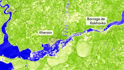 Sur les rives du Dnipro, le niveau de l'eau n'a cessé de monter depuis la destruction du barrage de Kakhovka. (FRANCEINFO)