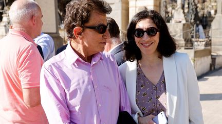 Au premier plan, Jack Lang et l'actuelle ministre de la Culture&nbsp;Rima Abdul Malak le 26 août 2022&nbsp;lors d'un voyage à Alger (LUDOVIC MARIN / AFP)