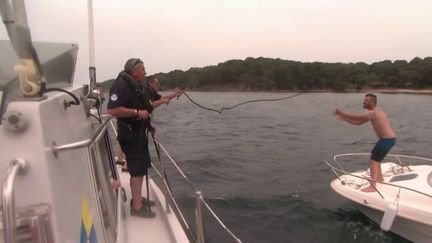 Vacances d'été : vague de contrôle pour les bateaux et les activités nautiques en Méditerranée (FRANCE 2)