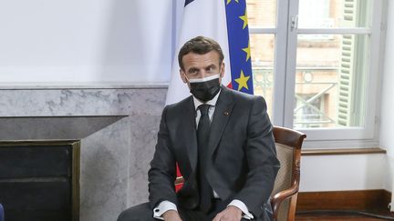 Emmanuel Macron à Montauban, le 15 mars 2021. (FREDERIC SCHEIBER / POOL / AP POOL)