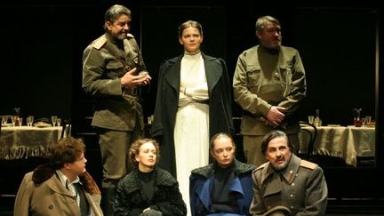 Le chef d&#039;oeuvre d&#039;Anton Tchekhov par le Maly Drama Théâtre.
 (Viktor Vassiliev)