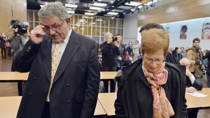 L'ex-maire de la Faute-sur-mer (Vend&eacute;e)&nbsp;Ren&eacute; Marratier et son ex-adjointe &agrave; l'urbanisme, Fran&ccedil;oise Babin, le 12 d&eacute;cembre 2014 aux Sables d'Olonne,&nbsp;lors du verdict de leur proc&egrave;s pour la mort de 29 personnes lors du passage de la temp&ecirc;te Xynthia en 2010. (GEORGES GOBET / AFP)