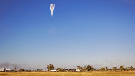  (Un de ces fameux ballons, largué au Brésil cet été © Google)