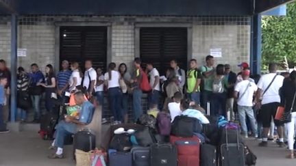 Brésil : les migrants affluent massivement du Venezuela