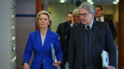 European Commission President Ursula von der Leyen and Internal Market Commissioner Thierry Breton in Brussels on March 5, 2024. (OLIVIER HOSLET / EPA / MAXPPP)