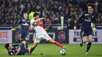 Le Monégasque Bernardo Silva à la baguette (JEFF PACHOUD / AFP)