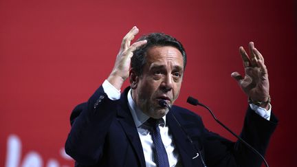 Le président du Parti radical de gauche, Guillaume Lacroix, prononce un discours à Créteil (Val-de-Marne), près de Paris, le 10 juin 2023. (BEHROUZ MEHRI / AFP)