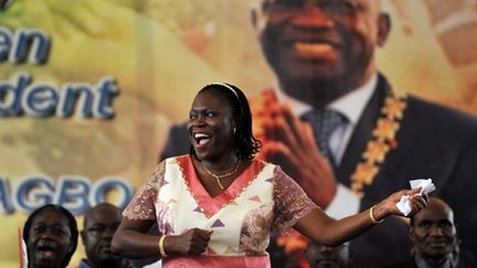 Simone Gbagbo en meeting le 15 janvier 2011 à Abidjan (AFP - ISSOUF SANOGO)