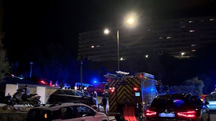 Un homme a été abattu en rentrant chez lui, dans la nuit du 10 juillet 2024, résidence des îles à Ajaccio. (PAUL ORTOLI/ALEXANDRE ANTONINI / RADIO FRANCE)