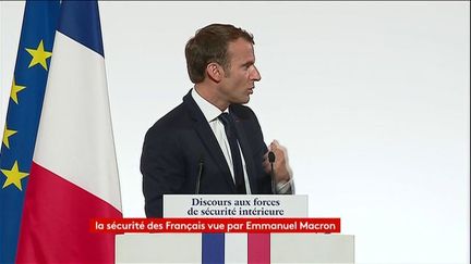 Macron veut une "réponse ferme" de la Justice aux violences faites contre les agents et un renforcement de leur accompagnement psychologique