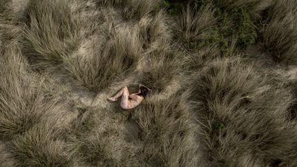 Nu dans les dunes du Touquet (David Templier)