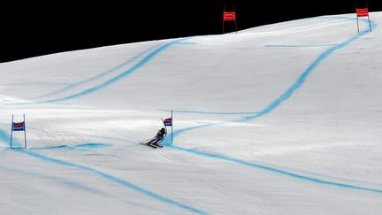 Le super-G masculin de Garmisch-Partenkirchen, le 6 février 2021. (ANGELIKA WARMUTH / DPA)